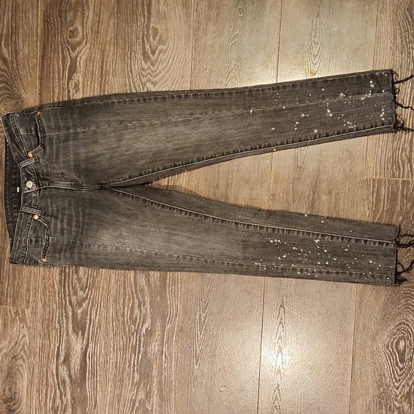 Levi's Denim - Levi's Skinny Jeans in Washed Black with Paint-Splatter Detail